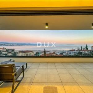 OPATIJA, CENTAR - ekskluzivni penthouse za dugoročni najam s pogledom, bazenom i garažom