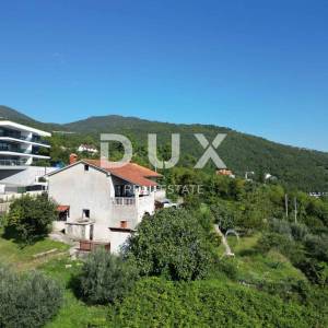 OPATIJA, CENTAR- građevinsko zemljište 2864m2 S GRAĐ. DOZVOLOM!!! za 3 ville i panoramskim pogledom na more