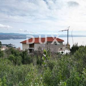 OPATIJA, CENTAR - građevinsko zemljište 3289m2 s pogledom na more za stambenu zgradu-stanove-apartmane/ obiteljsku kuću/ kuću z...