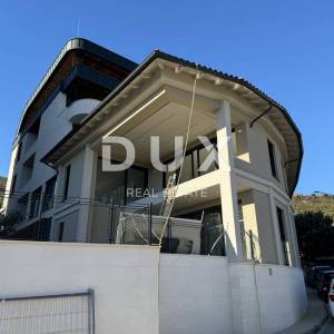 OPATIJA, CENTAR – gradska vila s hotelskim sadržajem, concierge, recepcija, wellness, garaža, jedinstvena nekretnina