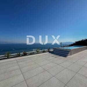 OPATIJA, CENTAR - jedinstveni penthouse s krovnim bazenom iznad centra Opatije, garaža, panoramski pogled