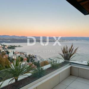 OPATIJA, CENTAR - jedinstveni penthouse s krovnim bazenom iznad centra Opatije, garaža, panoramski pogled