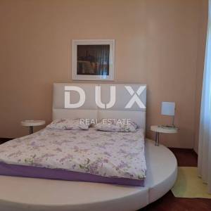 OPATIJA, CENTAR- Luksuzan stan od 180 m2 s pogledom na more i 4 parkirna mjesta