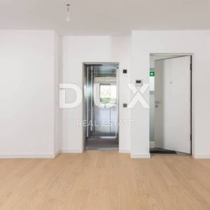 OPATIJA, CENTAR - odličan penthouse u novogradnji s pogledom na more, zajednički bazen, garaža 