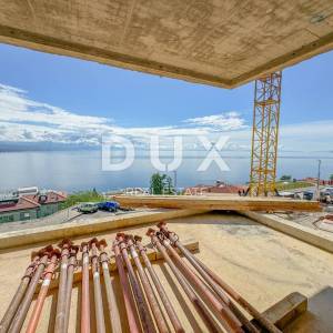 OPATIJA, CENTAR - odličan stan u novogradnji s velikom terasom, garažom i jacuzzijem, top lokacija
