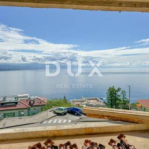 OPATIJA, CENTAR - odličan stan u novogradnji s velikom terasom, garažom i jacuzzijem, top lokacija