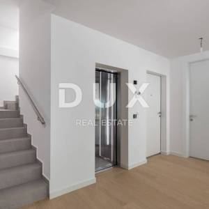 OPATIJA, CENTAR - penthouse u novogradnji s krovnim bazenom iznad centra Opatije, idilično okruženje