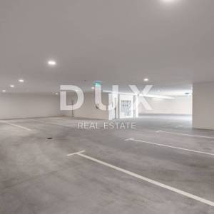 OPATIJA, CENTAR - penthouse u novogradnji s krovnim bazenom iznad centra Opatije, idilično okruženje