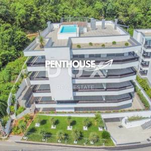 OPATIJA, CENTAR- penthouse u novogradnji 396m2 s panoramskim pogledom na more i s krovnom terasom s bazenom