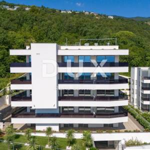 OPATIJA, CENTAR - PRILIKA - ekskluzivan stan u novogradnji s pogledom na more, zajednički bazen, garaža