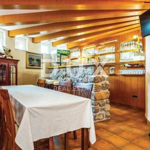 OPATIJA, CENTAR - Rijetkost na tržištu! – luksuzna vila s bazenom
