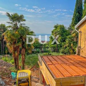 OPATIJA, CENTAR - rustikalna kamena kuća s okućnicom iznad centra Opatije, pogled na more