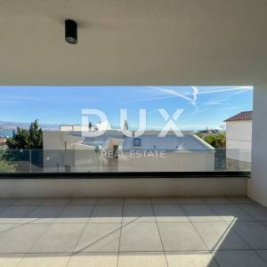 OPATIJA, CENTAR - stan 132m2 u novogradnji s vrtom, bazenom, garažom, pogled na more, centar Opatije
