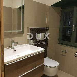 OPATIJA, CENTAR- stan, 180 m2, OKUĆNICA, PARKING!!!