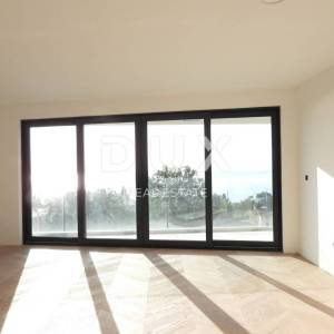 OPATIJA, CENTAR- stan 180.97m2 DB+4S s panoramskim pogledom na more- 2.KAT- STAN 202