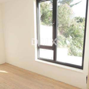 OPATIJA, CENTAR- stan 180.97m2 DB+4S s panoramskim pogledom na more- 2.KAT- STAN 202