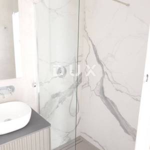 OPATIJA, CENTAR- stan 180.97m2 DB+4S s panoramskim pogledom na more- 2.KAT- STAN 202