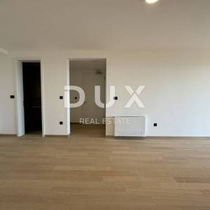 OPATIJA, CENTAR- stan 59,86m2 DB+2S s panoramskim pogledom na more- prizemlje + okućnica 73,1m2- APP 204