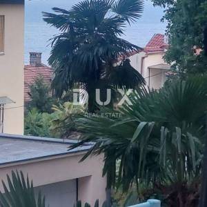 OPATIJA, CENTAR- stan 67m2 (155m2) s pogledom na more+ terasa 30m2 + garaža + 2x konoba + 1 parking