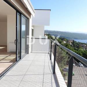 OPATIJA, CENTAR- stan 90,71m2 DB+3S s panoramskim pogledom na more- 3.KAT- APP 207