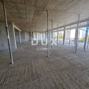 OPATIJA, CENTAR - stan prizemlje 147m2 pogledom na more- A1