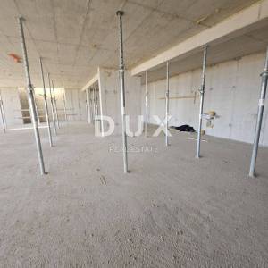 OPATIJA, CENTAR - stan prizemlje 147m2 pogledom na more- A1