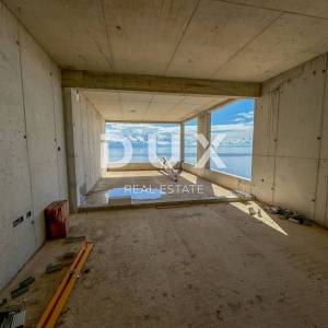 OPATIJA, CENTAR - stan s panoramskim pogledom na more, garažom i jacuzzijem iznad centra Opatije 