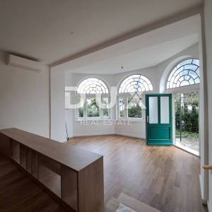 OPATIJA, CENTAR - stan u centru od 108 m2, drugi red do mora s garažom
