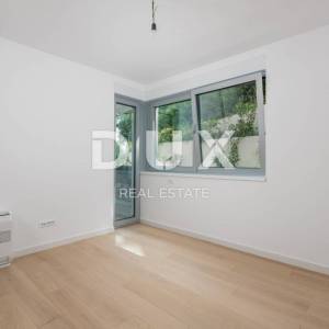 OPATIJA, CENTAR - stan u vrhunskoj novogradnji s pogledom na more, zajednički bazen, garaža