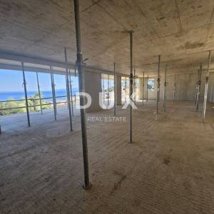 OPATIJA, CENTAR - stan visoko prizemlje 212m2 s panoramskim pogledom na more A2