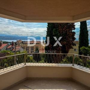 OPATIJA, CENTAR – stan za najam u luksuznoj novogradnji s pogledom i garažom, samo 80m od Lungomare