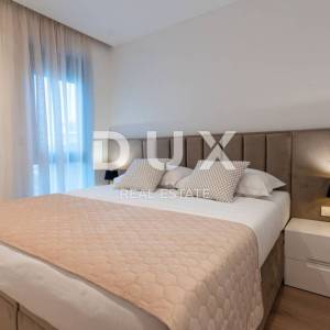 OPATIJA, CENTAR - unikatna namještena nekretnina u centru Opatije s bazenom, 200 metara od Lungomare, garaža, pogled