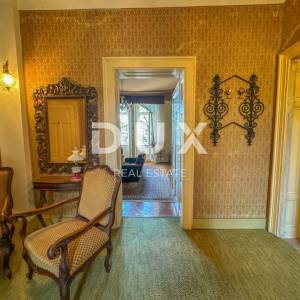 OPATIJA, CENTAR - unikatna povijesna vila površine 484m2 drugi red do mora