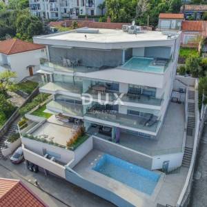 OPATIJA, CENTAR – zimski najam – prostrani apartman s pogledom na more, garažom i terasom