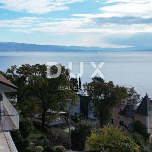 OPATIJA - dio kuće s pogledom na more s 2 stana i 1 apartmanom