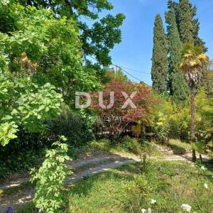 OPATIJA- dvoetažni stan u villi 2. RED DO MORA!!- 3S+DB +spremnik u suterenu- ukupno 294m2 