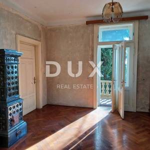 OPATIJA- dvoetažni stan u villi 2. RED DO MORA!!- 3S+DB +spremnik u suterenu- ukupno 294m2 