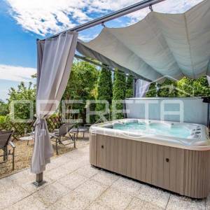 Opatija - dvoetažni stan u neposrednoj blizini mora i šetnice 