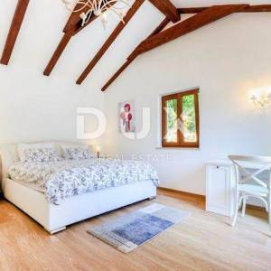 OPATIJA - EKSKLUZIVNA VILA U OKOLICI OPATIJE – Oaza luksuza i privatnosti nadomak mora