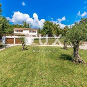 OPATIJA - EKSKLUZIVNA VILA U OKOLICI OPATIJE – Oaza luksuza i privatnosti nadomak mora