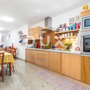 OPATIJA - ekskluzivna vila na atraktivnoj lokaciji s fenomenalnim pogledom na more