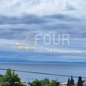 Opatija, etaža, 3s+db, velika terasa, odlična pozicija!