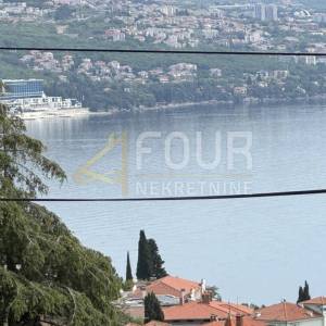 Opatija, etaža 91.92m2, 3s+db, terasa, okućnica, konoba