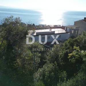 OPATIJA - građevinsko zemljište 1400m2 S LOKACIJSKOM DOZVOLOM!!! i panoramskim pogledom na more