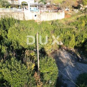 OPATIJA - građevinsko zemljište 1400m2 S LOKACIJSKOM DOZVOLOM!!! i panoramskim pogledom na more