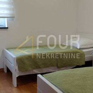 Opatija, Ičići, 109.30m2, 2s+db, lođa, namješten stan!