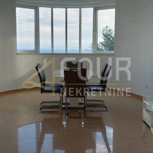 Opatija, Ičići, 109.30m2, 2s+db, lođa, namješten stan!