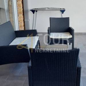 Opatija, Ičići, 115m2, 2s+db, lođa, namješten stan!