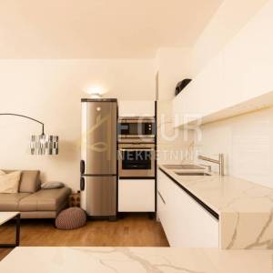 Opatija, Ičići, 2s+db, 75m2, balkon, pogled na more