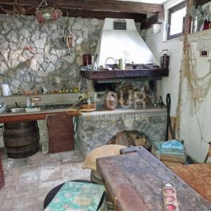 Opatija, Ičići, 78.38m2, stan + konoba, pogled na more